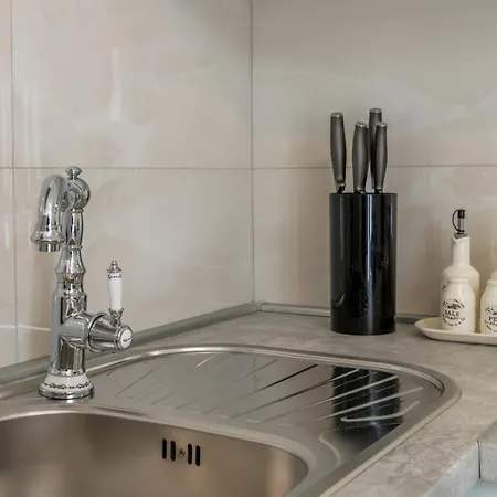 Luxury Evala تروغير