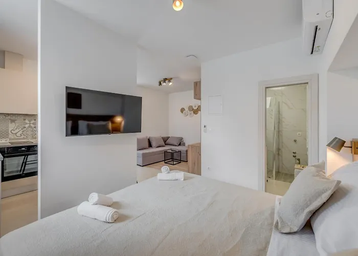 Luxury Evala Lejlighed