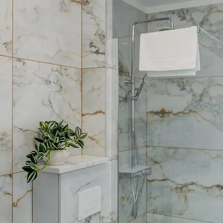 Luxury Evala Διαμέρισμα Τρογκίρ
